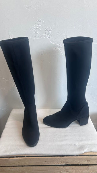 Pre-Owned Donald J Pilner Black Pointed Toe Stretchy Knee-High Heeled Boot - Size 8