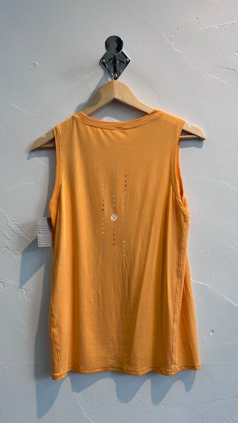 Pre-Owned Lululemon Orange 'Feel the Love' Racerback Tank - Size 6