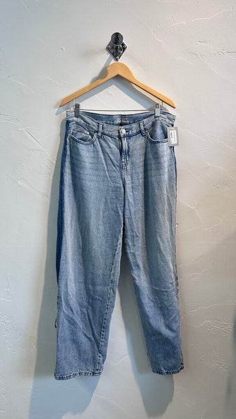 Pre-Owned Rewash Light Wash with Dark Wash Stripe Side Tie Wide-Leg Jeans - Size 31