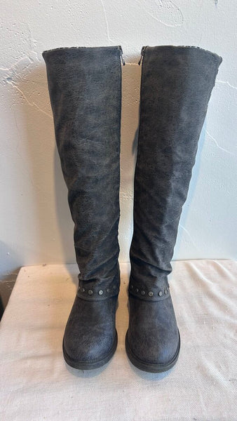 Pre-Owned Blowfish Grey Studded Side Zip Calf Length Boots- Size 8