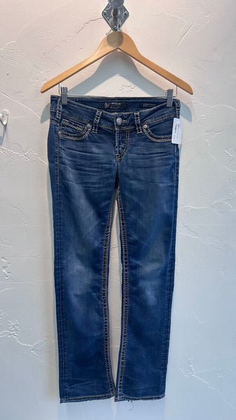 Pre-Owned Silver 'Tuesday' Medium Wash Y2K Low Rise Slim Jeans- Size 27