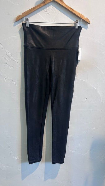 Pre-Owned Divided H&M Off-White Cargo Jeans - Size 4
