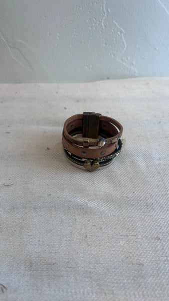 Pre-Owned Brown/Gold/Champagne Multi-Strap Leather Bracelet