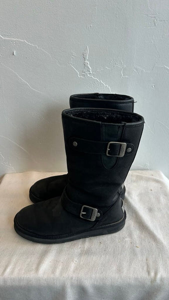 Pre-Owned Ugg Black Fur Lined Moto Style Ugg Boot- Size 7