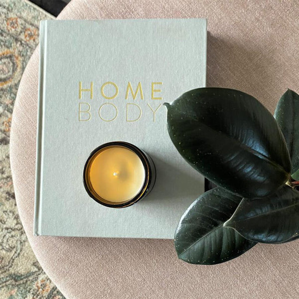 Charleston & Harlow 'Mad for Plaid' Candle