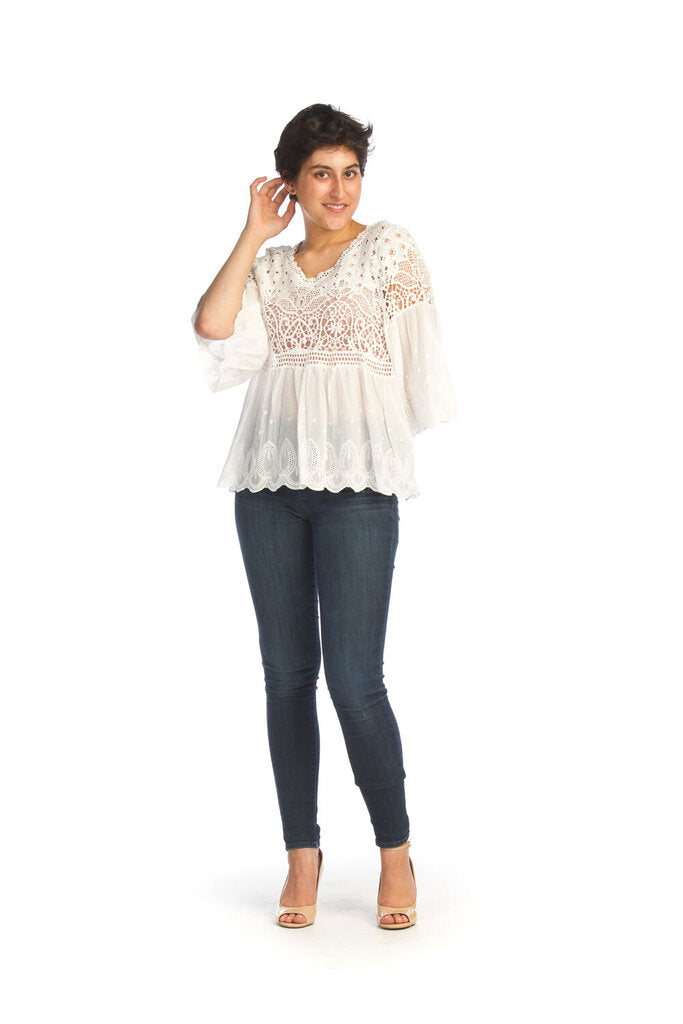 Papillon Crochet Floral Embroidered Blouse