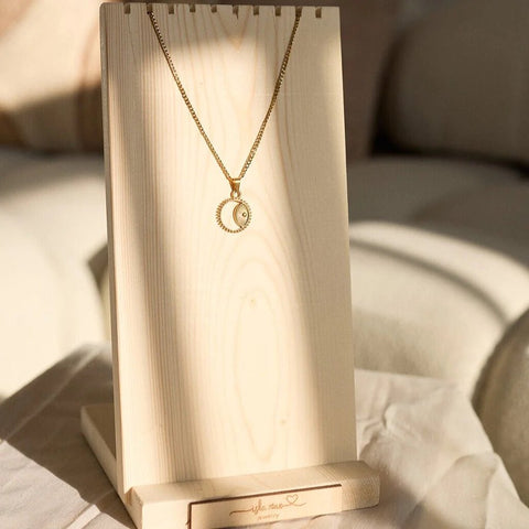 Isla Rae 'Lunar' Necklace