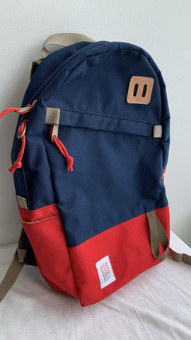 Topo Navy Red Large Front Pocket Side Waterbottle Pockets Backpack